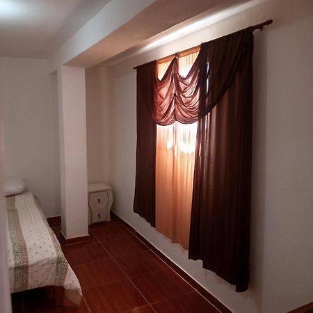 Campos do Jordão Suite Standart Para Ate 4 Pessoas Ao Lado Do Parque Das Cerejeiras מראה חיצוני תמונה